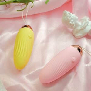 春色源蜜桃女用遥控款震动跳蛋 限价39